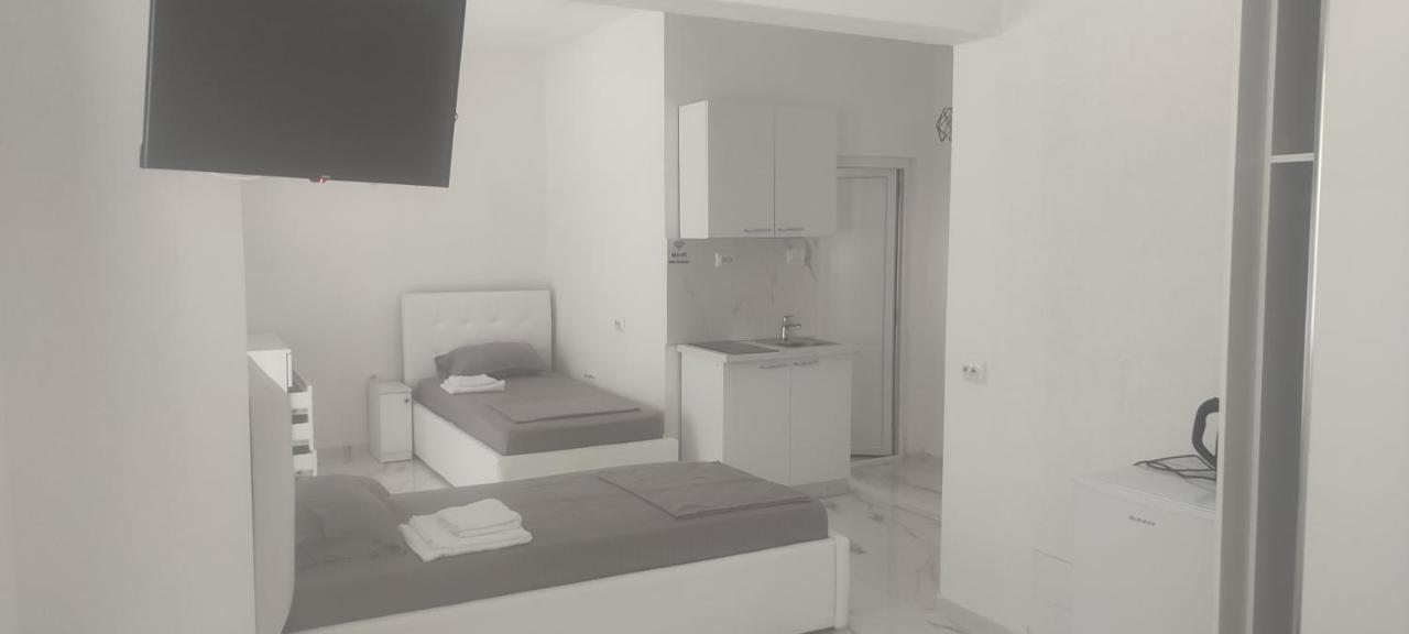 Golem Apartment Exterior photo