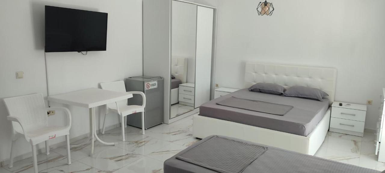 Golem Apartment Exterior photo