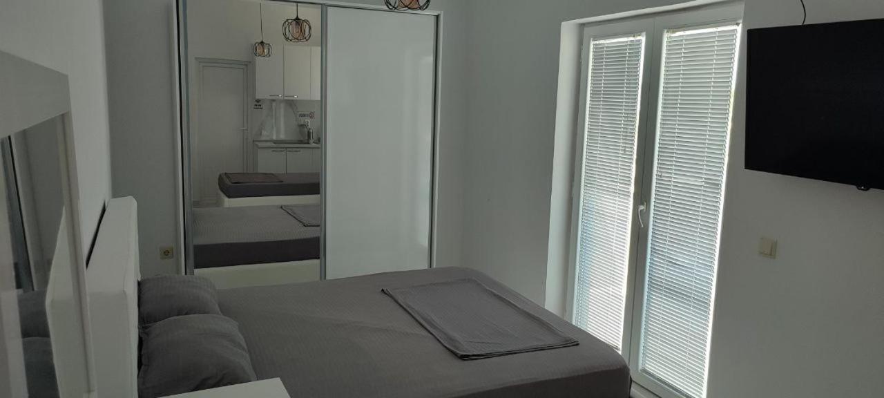 Golem Apartment Exterior photo